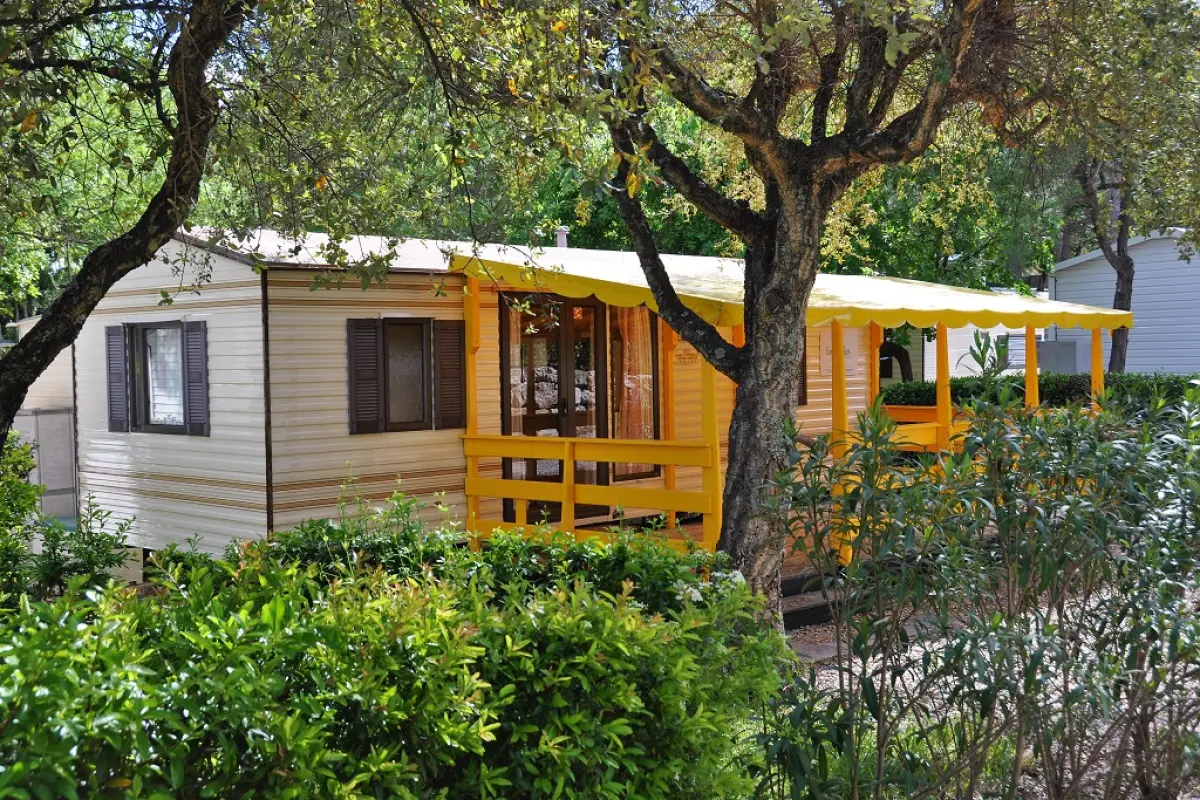 Ruime stacaravans met loungeveranda